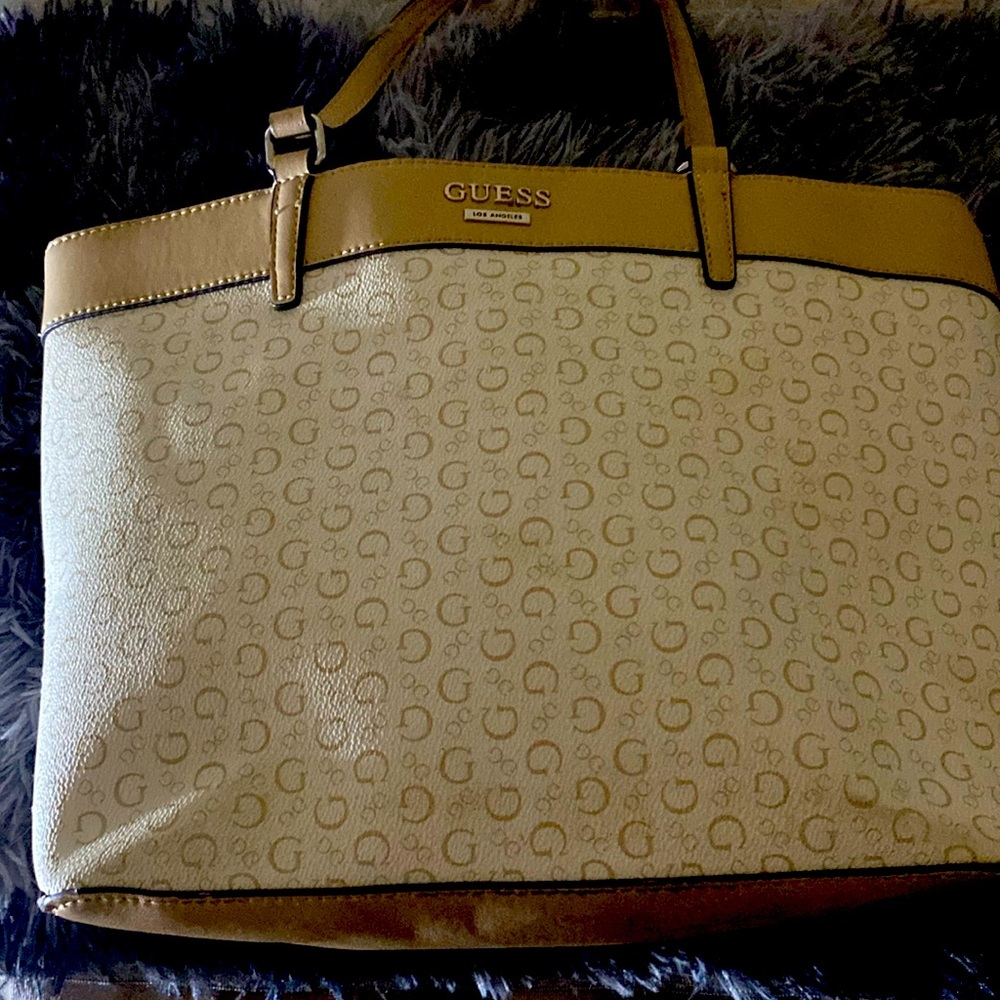 Guess purse